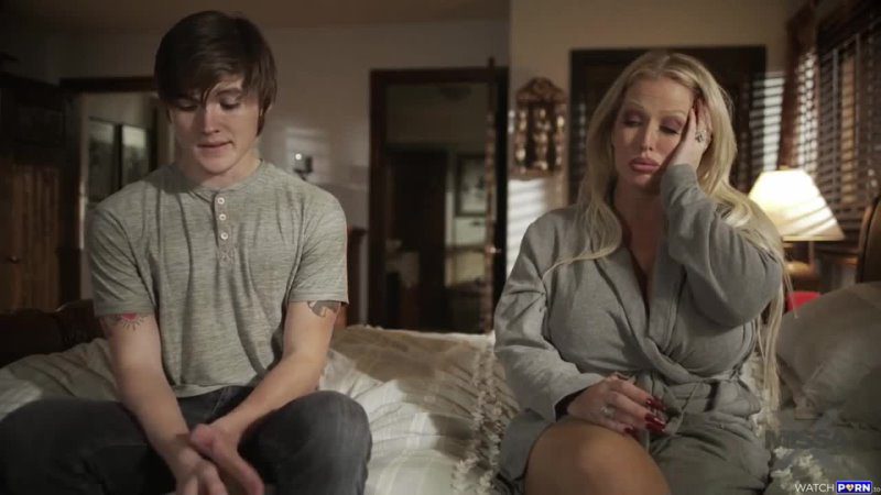 MissaX – Helping Out Mom Part 2/ Alura Jenson