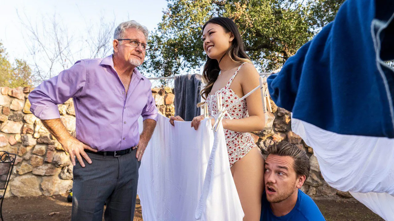 BrazzersExxtra – Cock on the Line/  Lulu Chu